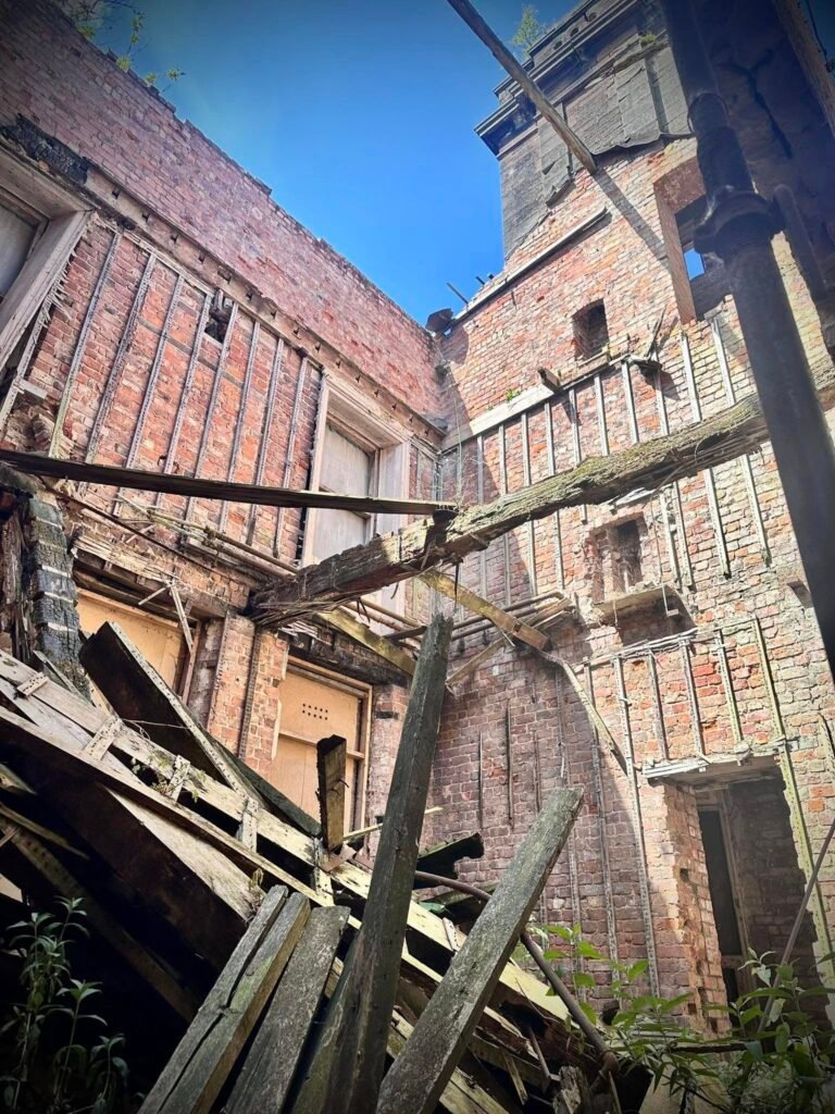 Commercial demolition services