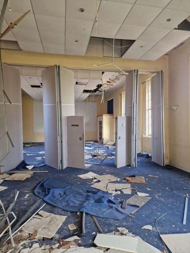 Demolition-contractor-Wetherby.jpg
